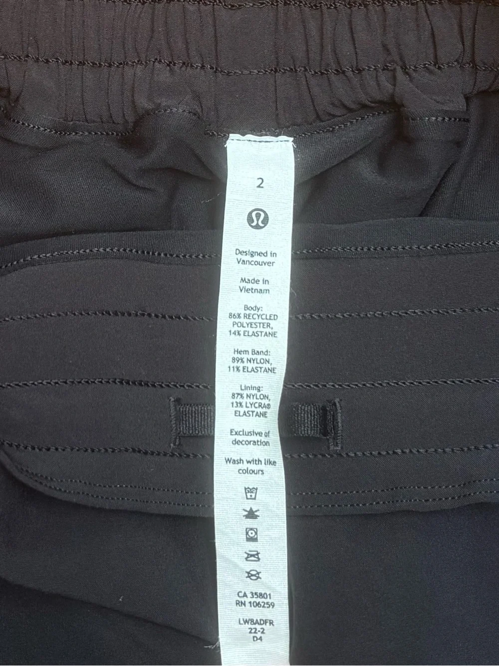 Lululemon Hotty Hot High Rise Skirt Skort In Black Size 2